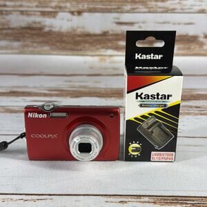 Nikon COOLPIX S205 Red 12.0MP Digital Camera w/ Charger & Battery – Tested